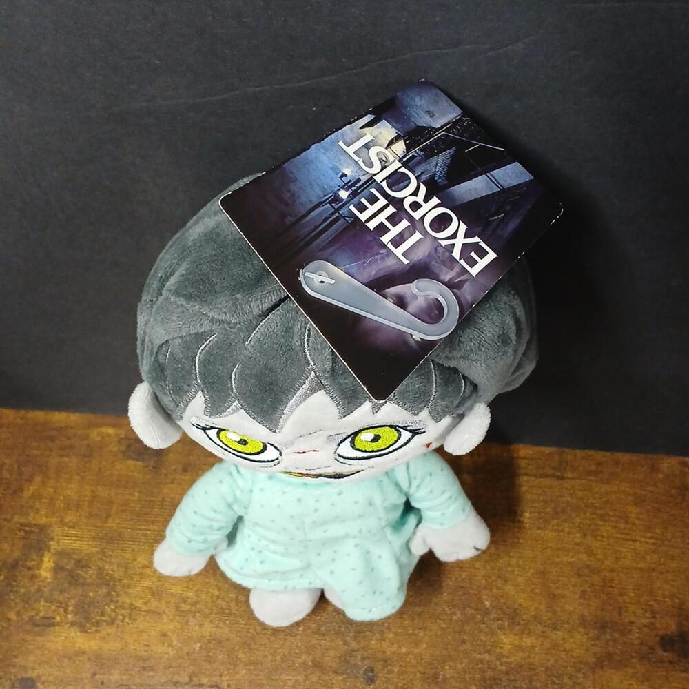 Fetch For Pets THE EXORCIST 9" Plush Horror Squeaky Dog Pet Play Toy Squeaker - Picture 2 of 5